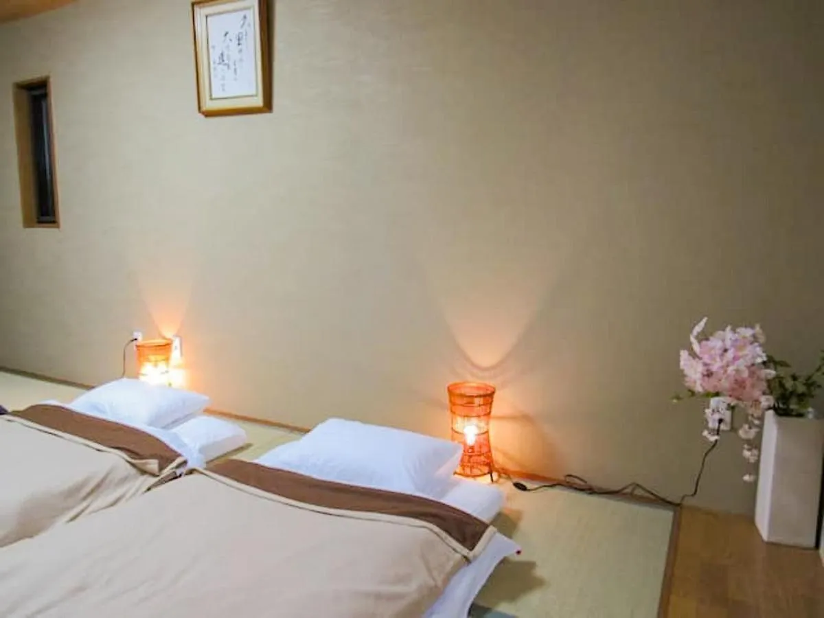 Apartment 85 Sqmeter 3 Bedrooms & 2 Bathrooms , 4 Min To Subway, Free Parking! Fukujutei Im201 Osaka